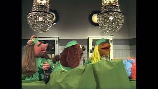 The Muppet Show  206 Nancy Walker  Veterinarian’s HospitalAt the Dance 1978 [upl. by Marc]