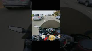 How To Lane Split r6 xr6 motorcycle zx10r sportbike bikelife [upl. by Aydin]