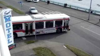 Victoria Regional Transit System  BC Transit 1998 New Flyer Industries D40LF 9815 [upl. by Anaiuq94]