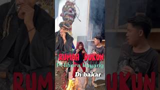 Dukun pelihara kuyang rumah nya di bakar warga comedy dramakomedi dramakomedi [upl. by Einattirb]