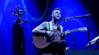 Asaf Avidan acoustic  Reckoning Song One Day  live Muffathalle Munich 20141018 [upl. by Tegdig644]