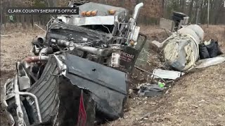 5 dead in downstate Illinois school bus crash [upl. by Ticon389]