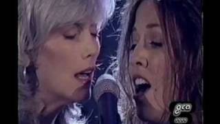 Sheryl Crow amp Emmylou Harris Live  Pale Blue Eyes [upl. by Tlevesor]