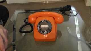 Wählscheibentelefon 1970 Orange  Telefonieren wie ein Chef [upl. by Jew364]