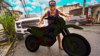 NOVO ADESIVO NA MINHA CRF 250 [upl. by Wyn413]