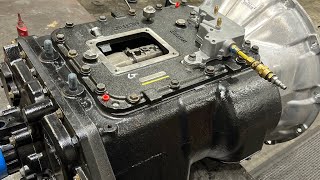 How to build a FRO16210C Eaton Fuller ten speed transmission assembled in great detail Step By Step [upl. by Ater]