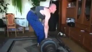 The worst deadlift form ever recorded [upl. by Aneeroc]