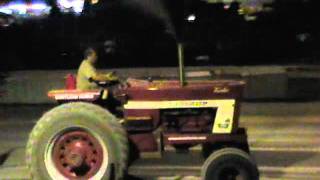 Inter 1466 pulling Bedford 2011 part 2 JOHN AUDET [upl. by Otreblif]