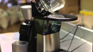 Bonavita Coffee Maker Glass or Thermal Carafe Automatic Brewer BV1800  BV1800TH [upl. by Enelyahs]