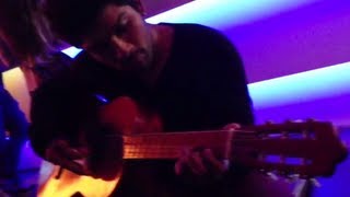 Allu arjun playing guitar in Iddarammayilatho shot gap [upl. by Zales]