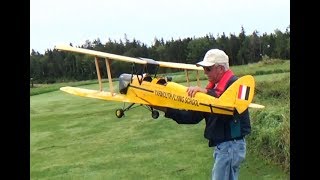 Great Planes Tiger Moth [upl. by Utica246]