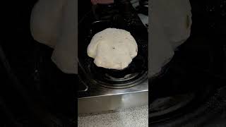 gol gol Roti Roti rotilover chapati trueline motivation cooking Shorts shortsfeed viral [upl. by Swec]