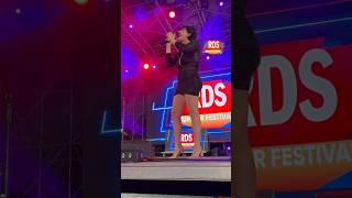 Arisa canta “Meraviglioso Amore Mio” live all’RDS Summer Festival di Messina  RDS Shorts [upl. by Gnahk]