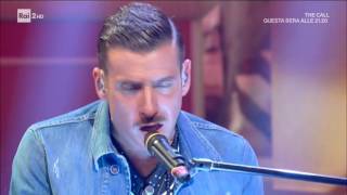 Francesco Gabbani Occidentalis Karma piano live [upl. by Lenahtan]