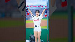 고승민 안타 안타 최홍라 치어리더 최홍라치어리더 cheerleader cheerleads [upl. by Euh]