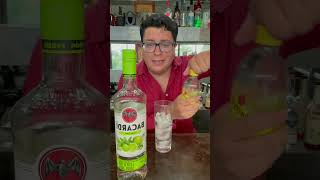 Como preparar un bacardi limon [upl. by Einneb]