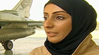 Esta mujer piloto es la peor pesadilla de ISIS [upl. by Odnaloy]