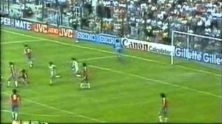 Elías Figueroa vs Argelia Mundial España 1982 [upl. by Cherin]