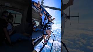 couple having fun in the air 2 🫶🏻🛩️ Skydiving 🪂 skydiving love shots youtube trending flying [upl. by Alliuqal]