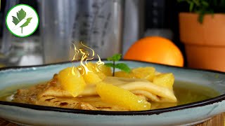 Brennende Pfannkuchen in Orangensoße  Crêpes Suzette die französische Spezialität 🔥 [upl. by Eintirb]