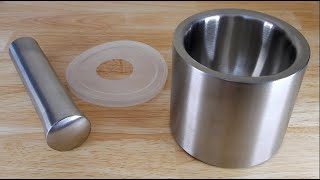 Spice Grinder mortar amp pestle by Mumusuki  made from 304 Stainless Steel  ASIN B09LXQFS7R [upl. by Eciened]