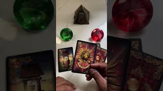 Elea está sofrendo por você  Tarot shorts tarot tarotdehoje tarotresponde [upl. by Nittirb]