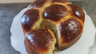 بريوش بدون روبو سهلة التحضير و روعة 😋😋😋brioche facile et moelleux [upl. by Alyose]