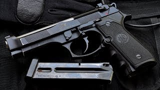 ► 10 Cosas que Debes Saber de la Beretta 92 [upl. by Namreg]