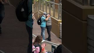 Can’t miss hilarious moment 😂👏 Tom the Mime Seaworld antics seaworldmime funny comedy mimes [upl. by Tamah]