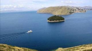 PERUVIAN FLUTE BAND MUSIC quot balseros del titicaca quot los uros del titicaca [upl. by Arreip919]