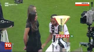 Benatia Gets rejected by Prize Girl during Seria A Championship Presentation [upl. by Eigriv895]