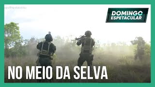 Veja como é um treinamento das Forças Armadas no coração da Amazônia [upl. by Tennaj508]