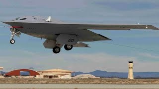 Photographer Captures Cool Shot Of B21 Raider Stealth Bomber During Test Flight [upl. by Dent]