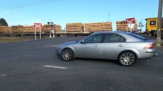 Pohlen Road level crossing before Matamata [upl. by Kara-Lynn]