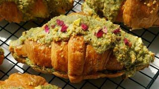 Pistachio Croissant Recipe  Resepi mudah dan sedap [upl. by Shuler]