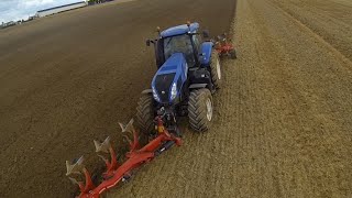 Labour 2014 avec un New Holland T8 330 Gopro [upl. by Oakes]