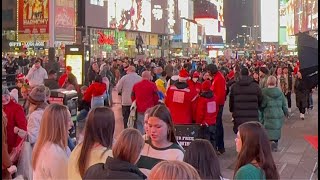 New York Manhattan Times Square Christmas Season  Lower Manhattan Live [upl. by Flann]