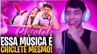 CHICLETE  EMILLY VICK E ROBSON clipe oficial React [upl. by Joyann]