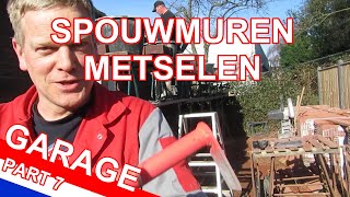 BUITENMUREN VAN DE GARAGE METSELEN  Een nieuwe garage bouwen in mijn achtertuin  Deel 7 [upl. by Wareing]