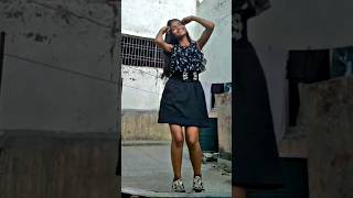 Kese tu gungunaye  dance cover viral shorts shortvideo shortsvideo dance nadaaniyan reels [upl. by Solomon]