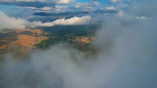 新疆アルタイ地区に壮麗な雲海の光景 [upl. by Neu]