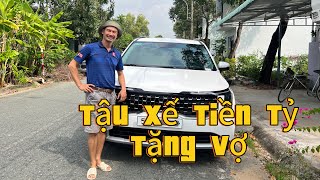 Tiết Cương đập hộp ‘ Chuyên cơ mặt đất’KIA Carnival 2025 tặng vợ [upl. by Robert885]