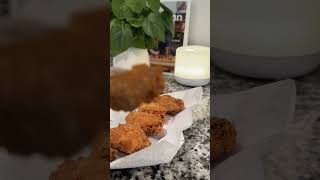 Crispy Crunchy Flavorful FRIED CHICKEN WINGS friedchicken chickenwings food [upl. by Jacquelynn]