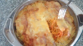 Μακαρόνια φούρνου με σάλτσα τυρί amp μπέικον Baked spaghetti with red sauce cheese amp bacon [upl. by Jakoba176]