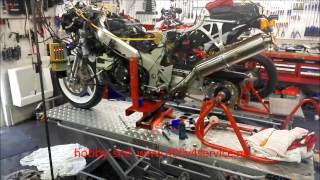 Honda RC30 first start after 10 years [upl. by Ssur]