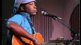 Milton Nascimento  Pai Grande  1981Suíça [upl. by Rivera1]