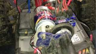 How To Replace and change out A traxxas Summit Motor [upl. by Otrebliw]