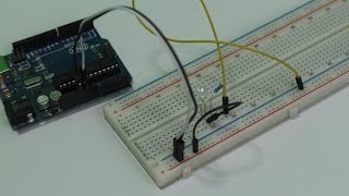 طريقة استخدام الـ BreadBoard بشكل صحيح في تجارب تصميم الدوائر [upl. by Kliman938]