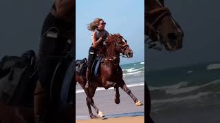 Beach Riding Horse Girl Larki Gor Swari krty hoay  Girl Horse Rider Horse ride training shorts [upl. by Nolyarb]