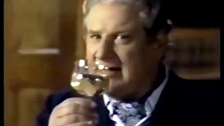 Gallo Wine Commercial Peter Ustinov 1974 [upl. by Hasin]